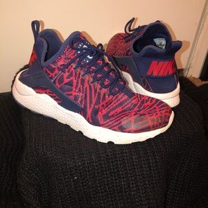 Nike Air Huarache Sneakers